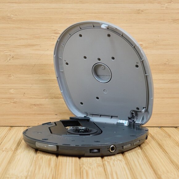 Panasonic SL-SX469V Portable CD Player, with am/fm Tuner - Picture 7 of 7